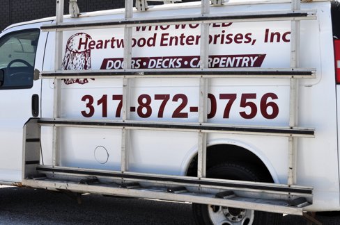 Used 2010 Chevrolet Express 2500 image 5
