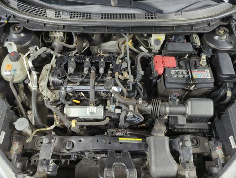 Used 2020 Nissan Kicks SV image 17