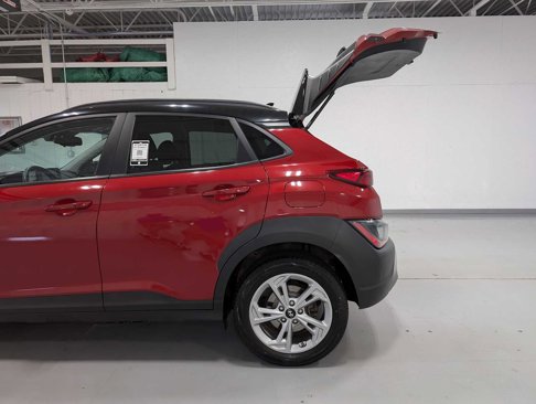 Used 2022 Hyundai Kona SEL image 10