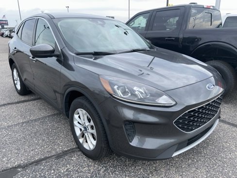 Used 2020 Ford Escape SE image 3