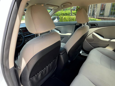Used 2015 Kia Optima LX image 36