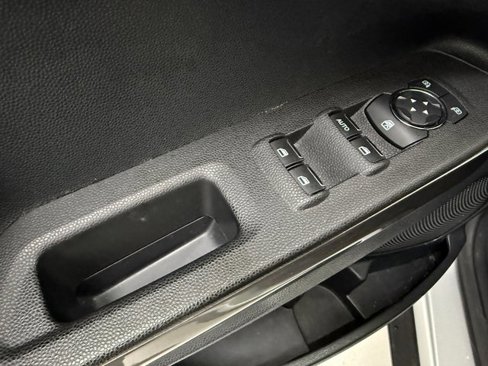 Used 2020 Ford EcoSport SE image 28