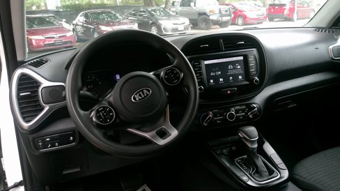 Used 2021 Kia Soul S image 22