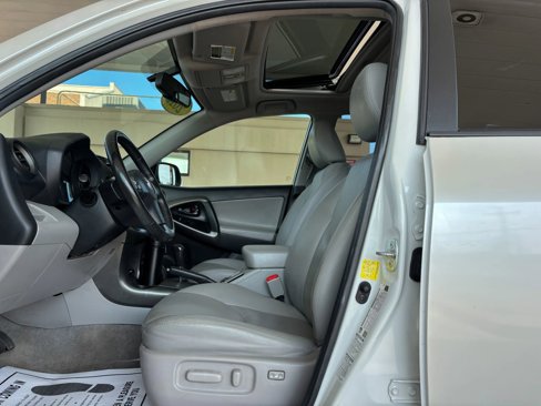 Used 2012 Toyota RAV4 Limited w/ Premium Plus Value Pkg image 12