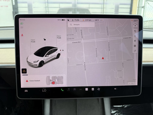 Used 2021 Tesla Model 3 Standard Range Plus image 10