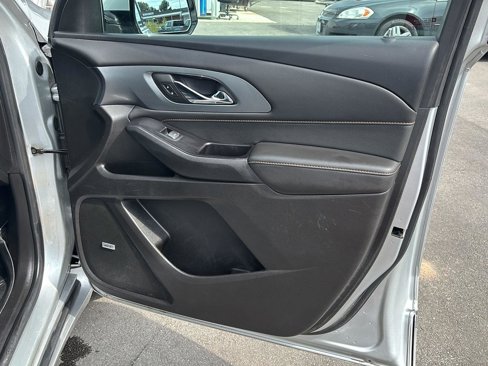Used 2020 Chevrolet Traverse Premier image 25
