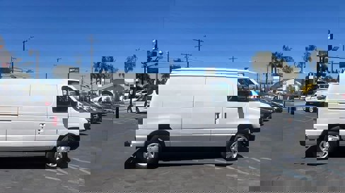 Used 2013 Ford E-150 and Econoline 150 image 5