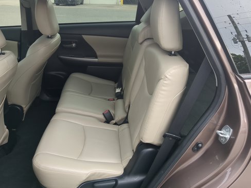 Used 2015 Toyota Prius V Two image 20