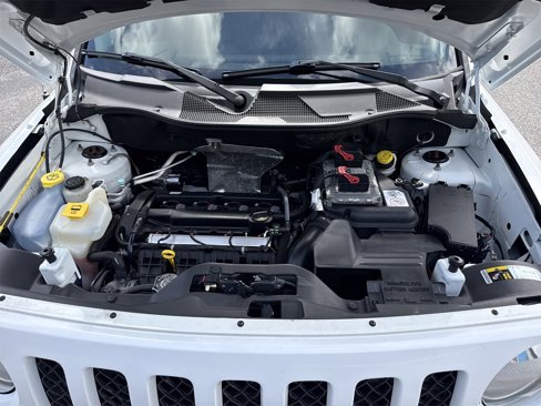 Used 2017 Jeep Patriot High Altitude image 25