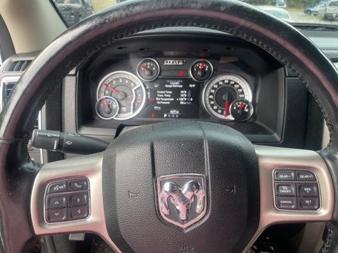 Used 2019 RAM 1500 Laramie w/ Convenience Group image 15