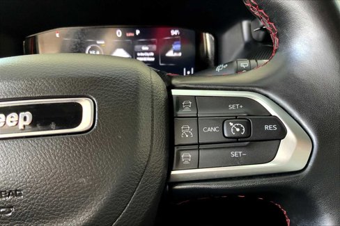 Certified 2022 Jeep Compass Trailhawk w/ Trailhawk Elite Group image 24