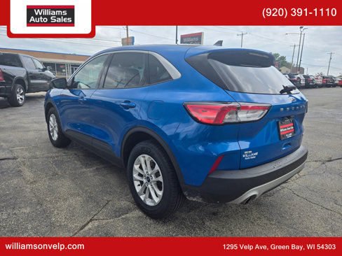 Used 2020 Ford Escape SE image 5