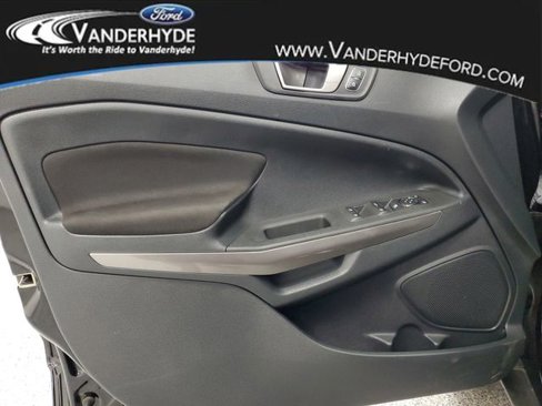 Used 2020 Ford EcoSport SE image 12