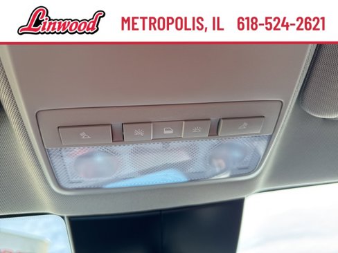 Used 2022 Buick Encore Preferred w/ Safety Package image 27