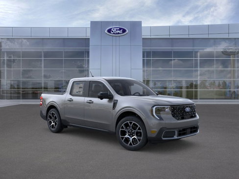 New 2025 Ford Maverick Lariat w/ 4K Tow Package image 7