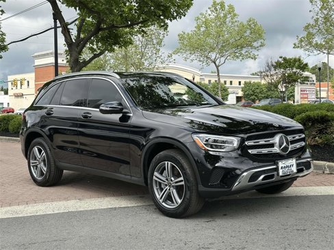 Used 2022 Mercedes-Benz GLC 300 4MATIC image 1