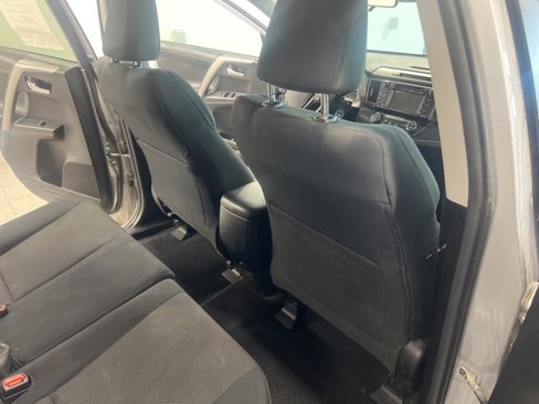 Used 2017 Toyota RAV4 XLE image 21