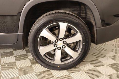 Used 2018 Chevrolet Traverse LT image 20