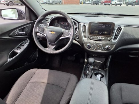 Used 2024 Chevrolet Malibu LT image 11