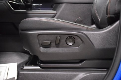 Used 2023 GMC Sierra 1500 AT4 w/ Technology Package image 44