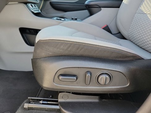 Used 2020 GMC Terrain SLE w/ Driver Convenience Package image 12