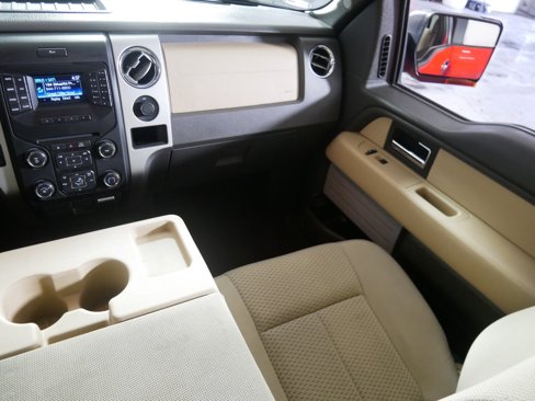 Used 2013 Ford F150 XLT w/ Luxury Equipment Group image 11