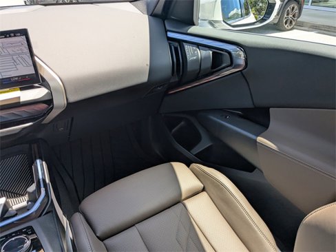 New 2025 BMW X3 xDrive30i w/ Convenience Package image 17