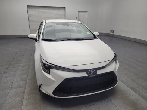 Used 2022 Toyota Corolla LE image 14