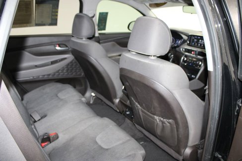 Used 2019 Hyundai Santa Fe SE image 29