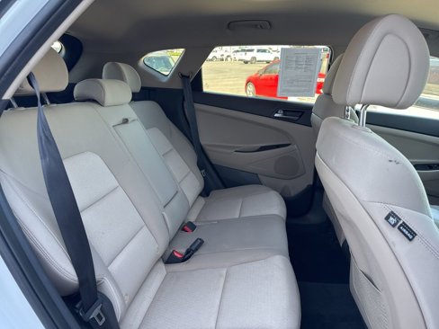 Used 2017 Hyundai Tucson SE image 31