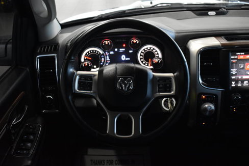 Used 2017 RAM 1500 Laramie image 17