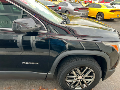Used 2017 GMC Acadia SLT image 8
