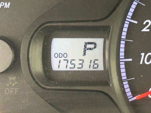 Used 2012 Toyota Sienna LE image 19