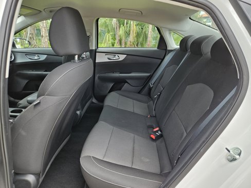 Certified 2023 Kia Forte LXS w/ LXS Technology Package image 17