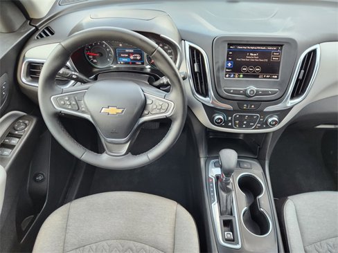 Used 2023 Chevrolet Equinox LT w/ Driver Convenience Package image 27