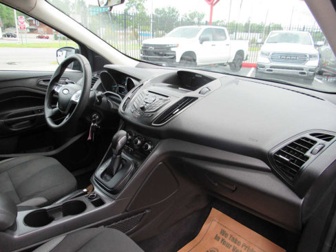 Used 2016 Ford Escape S image 27