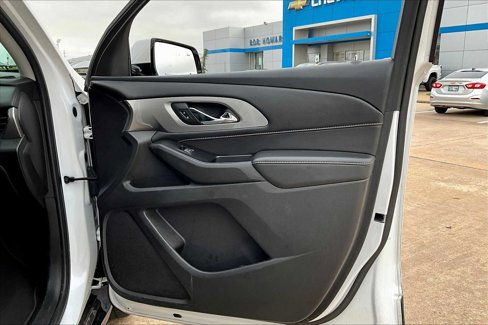 Used 2018 Chevrolet Traverse LT image 21