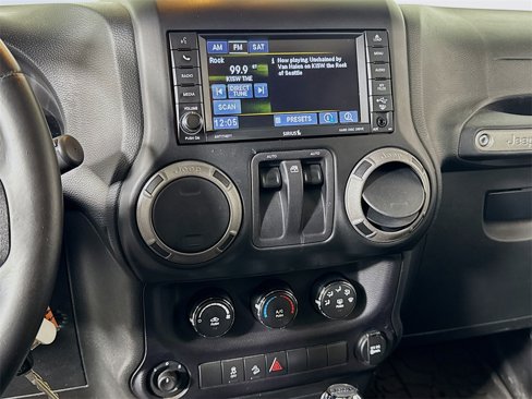 Used 2014 Jeep Wrangler Sport image 23