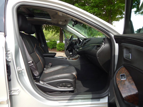 Used 2015 Chevrolet Impala LTZ image 61