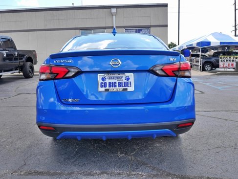 Used 2021 Nissan Versa SV image 6