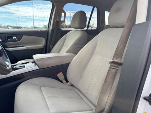 Used 2014 Ford Edge SE image 15