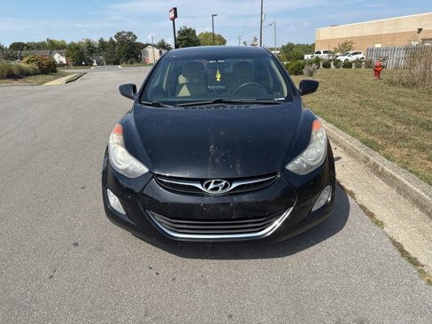 Used 2013 Hyundai Elantra GLS w/ Preferred Pkg image 2