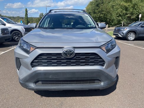 Used 2019 Toyota RAV4 LE image 18