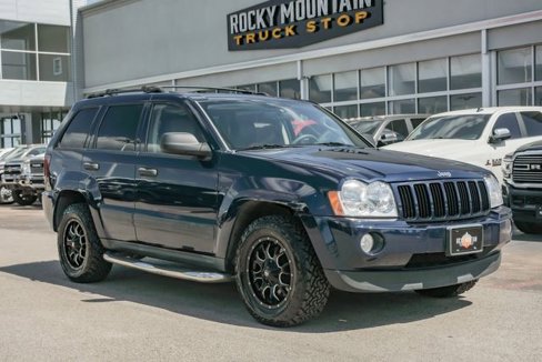 Used 2005 Jeep Grand Cherokee Laredo image 3