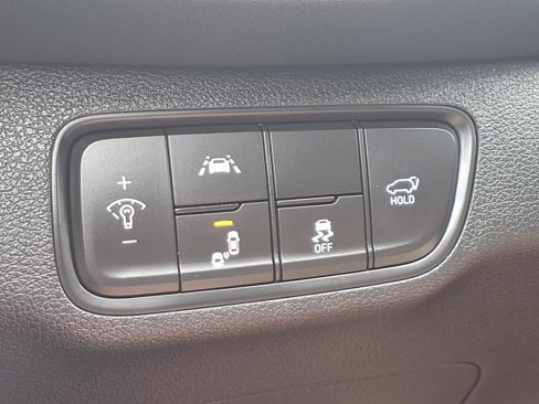 Used 2020 Hyundai Santa Fe SEL w/ Convenience + Premium Package image 16