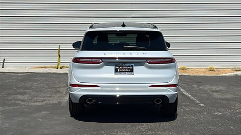 New 2025 Lincoln Corsair Reserve w/ Equipment Group 202A image 7