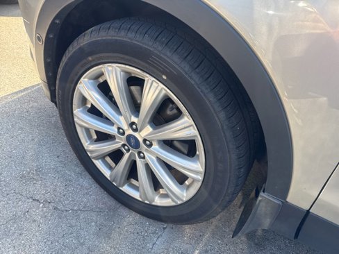 Used 2017 Ford Escape Titanium w/ Equipment Group 301A image 7
