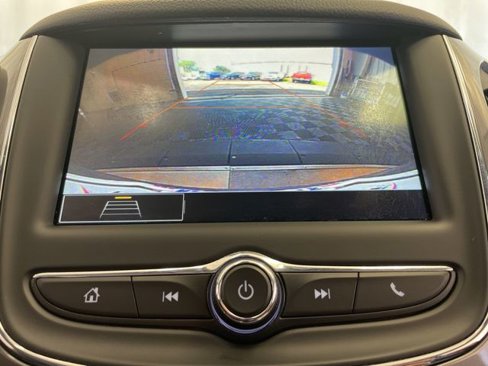 Used 2019 Chevrolet Cruze LS image 16