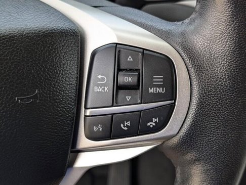 Used 2023 Ford Explorer XLT w/ Equipment Group 202A image 13