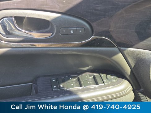Used 2015 Buick Enclave Leather image 26